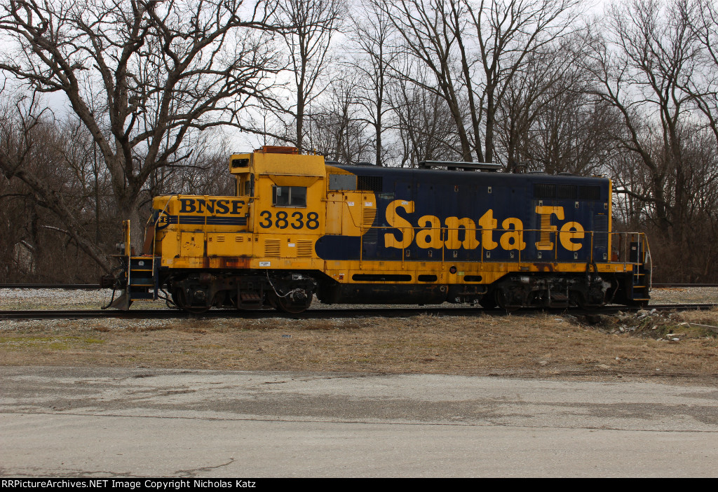 BNSF 3838